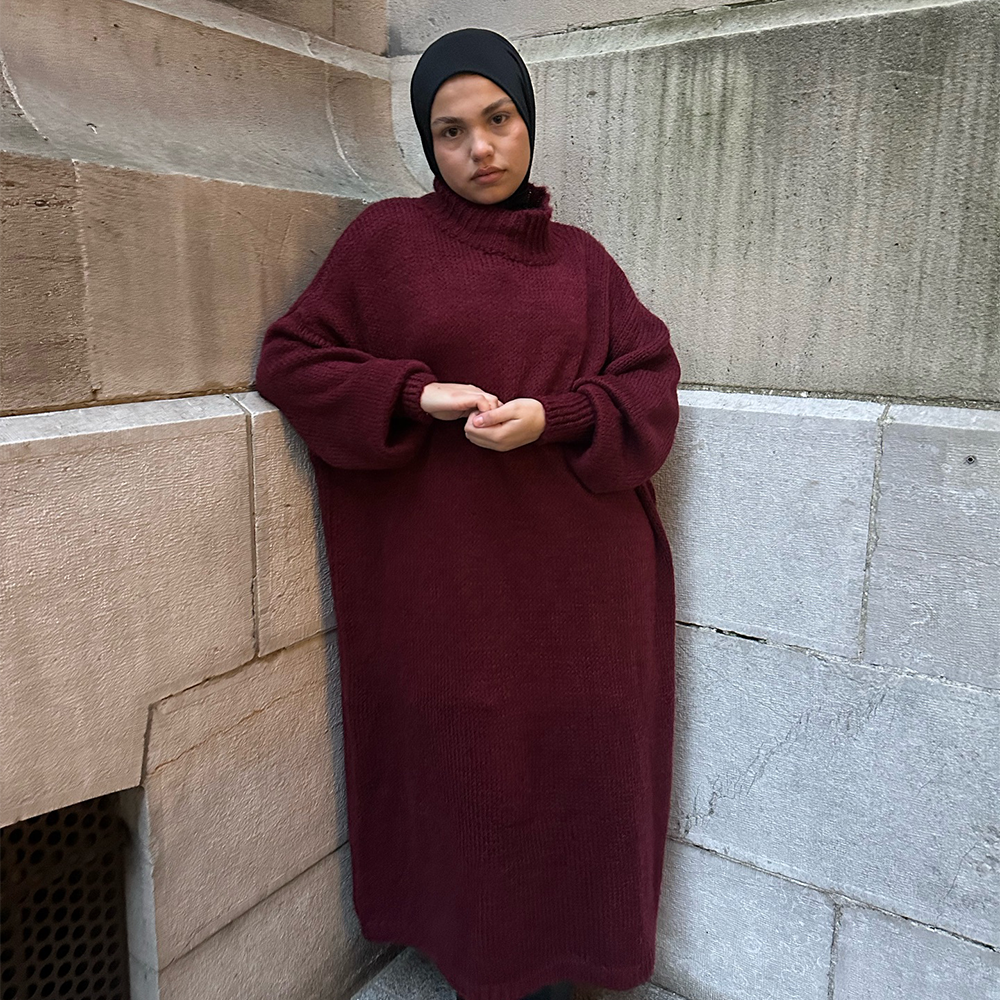 Robe Longue en Maille Élégante